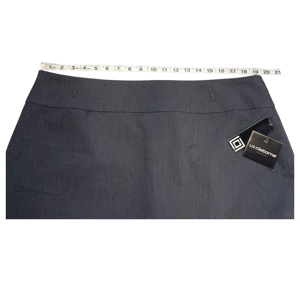 Liz Claiborne Straight & Pencil Skirt Women's 18 Gray Polyester Lined Back Zip - Picture 5 of 7